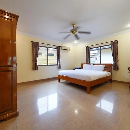 Pool Villa At Central Pattaya Near Big C-Extra Exterior photo